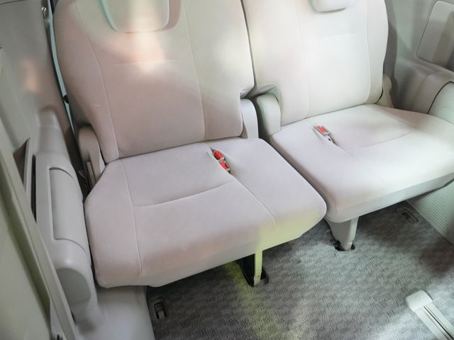 TOYOTA NOAH 4WD 2011 Image 31