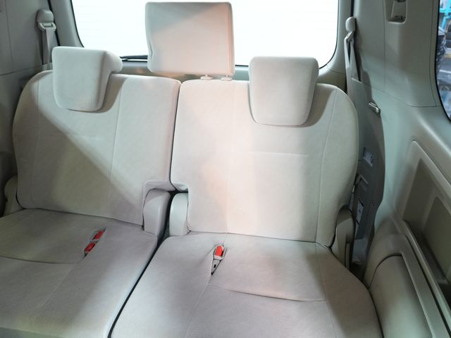 TOYOTA NOAH 4WD 2011 Image 31