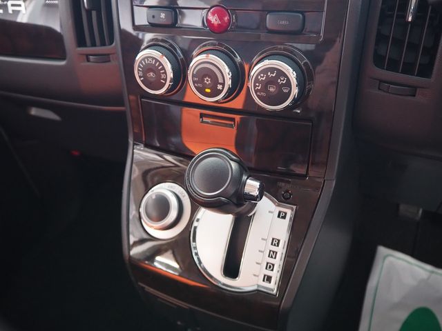 MITSUBISHI DELICA D:5 4WD 2016 Image 31