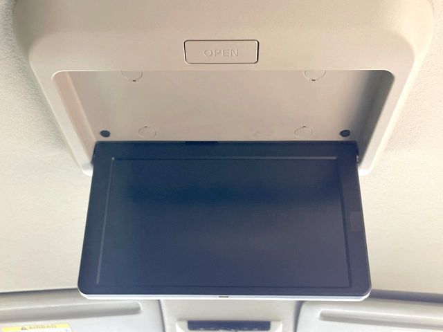 NISSAN SERENA  S-HYBRID 2018 Image 31