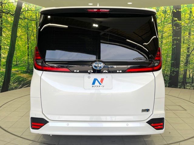 TOYOTA NOAH HYBRID 2022 Image 31