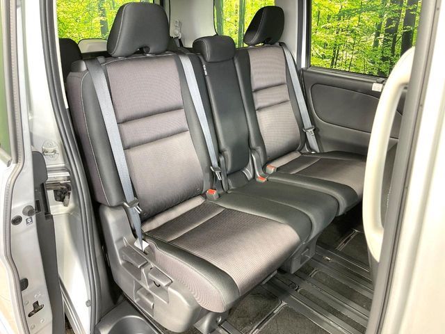 NISSAN SERENA  S-HYBRID 2017 Image 31