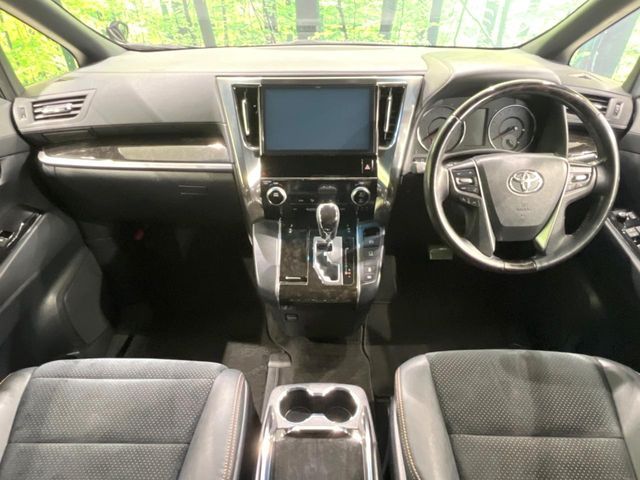 TOYOTA ALPHARD 2017 Image 31