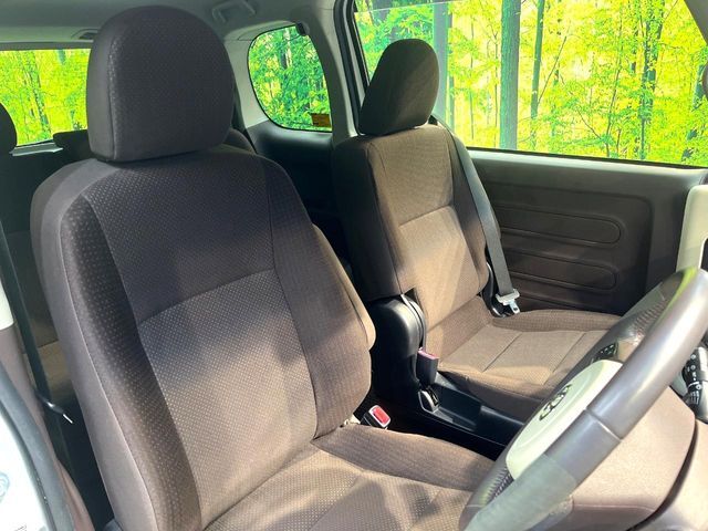 TOYOTA PORTE 2013 Image 31