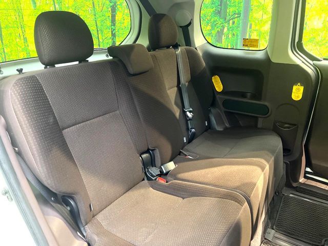 TOYOTA PORTE 2013 Image 31