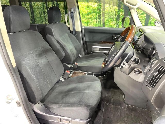 MITSUBISHI DELICA D:5 4WD 2017 Image 31