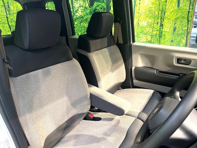 HONDA N BOX 2024 Image 31