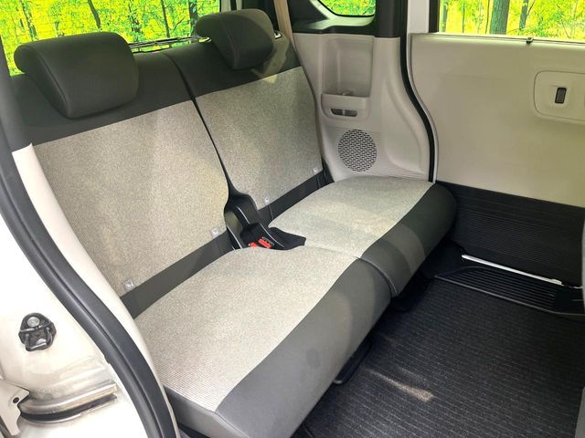 HONDA N BOX 2024 Image 31