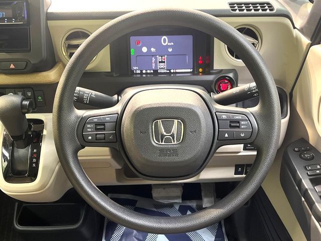 HONDA N BOX 2024 Image 31