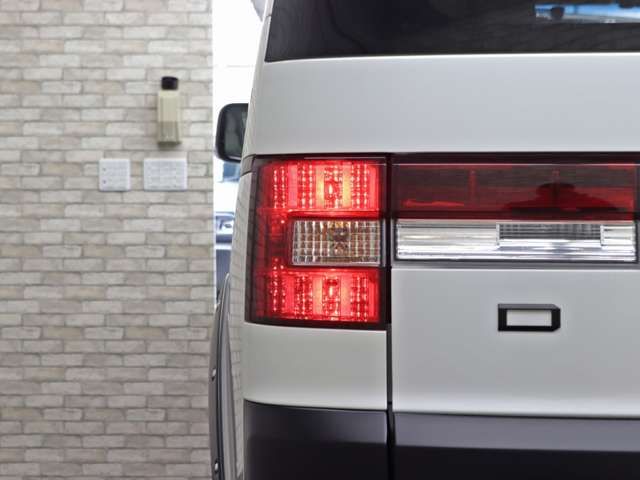 MITSUBISHI DELICA D:5 4WD 2012 Image 31