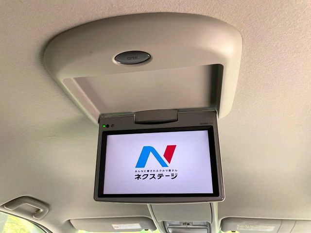 TOYOTA VOXY 2009 Image 31