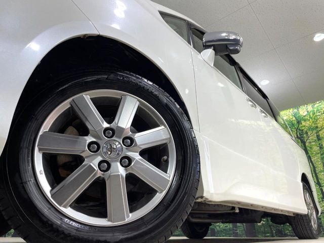 TOYOTA VOXY 2009 Image 31