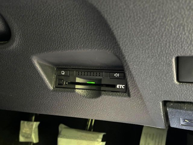 TOYOTA PRIUS 2016 Image 31