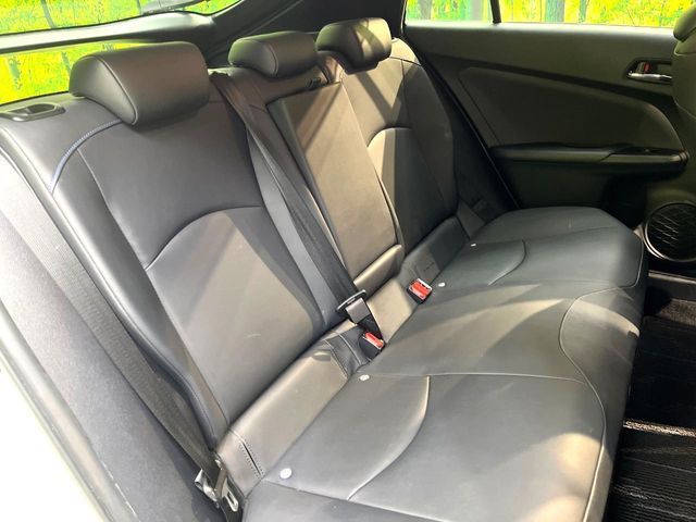 TOYOTA PRIUS 2016 Image 31