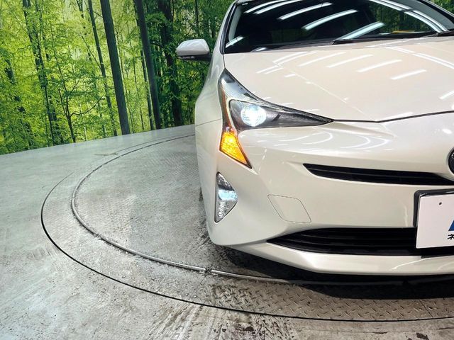 TOYOTA PRIUS 2016 Image 31