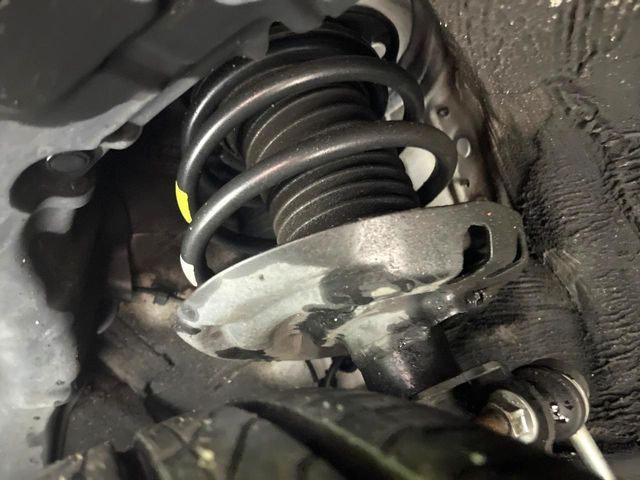 TOYOTA PRIUS 2016 Image 31