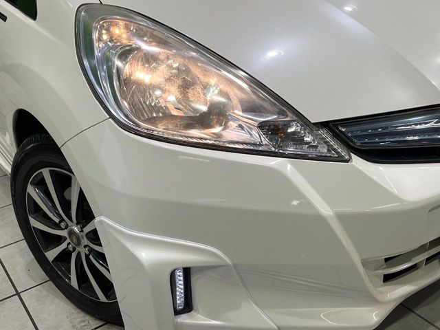 HONDA FIT HYBRID 2011 Image 31