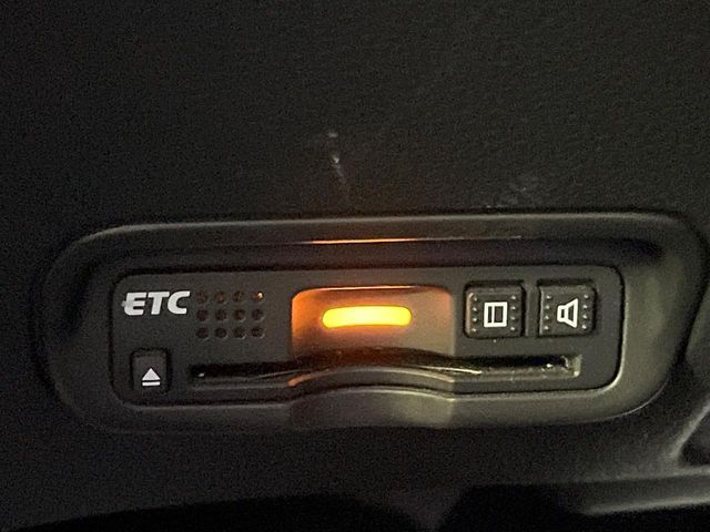 HONDA VEZEL HYBRID 2017 Image 31