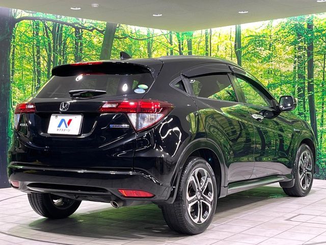 HONDA VEZEL HYBRID 2017 Image 31