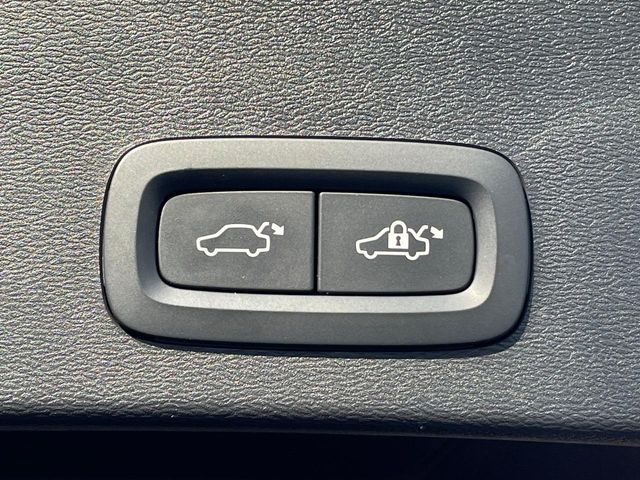 VOLVO XC40 2020 Image 31