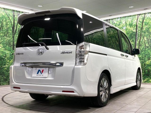 HONDA STEPWAGON SPADA 2013 Image 31