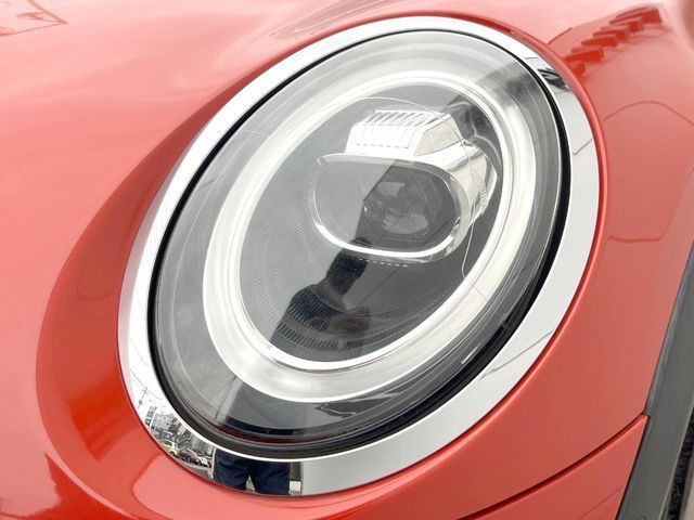 BMW MINI COOPER 5DOOR 2019 Image 31