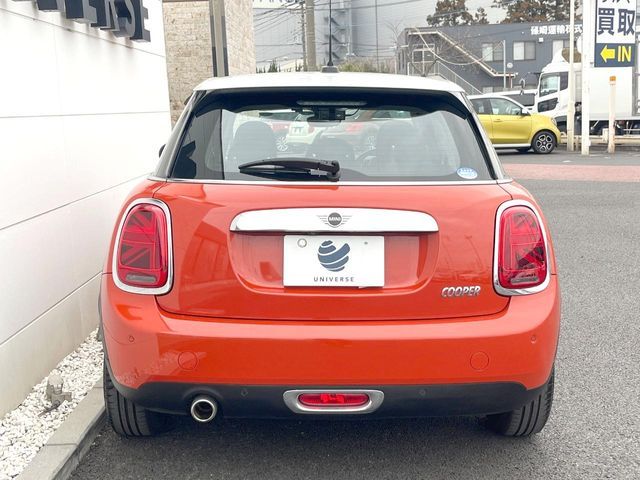 BMW MINI COOPER 5DOOR 2019 Image 31