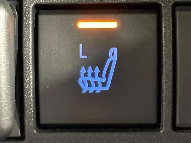 TOYOTA YARIS CROSS HYBRID 2021 Image 31