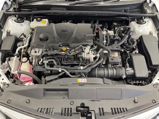 TOYOTA CAMRY HYBRID 2017 Image 31