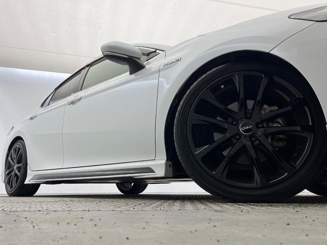 TOYOTA CAMRY HYBRID 2019 Image 31