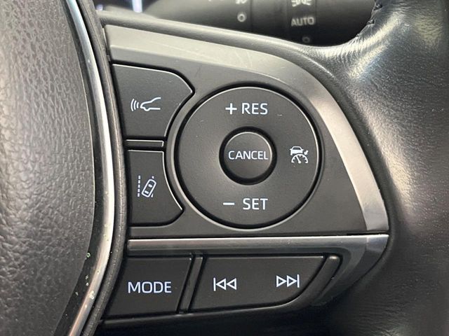 TOYOTA CAMRY HYBRID 2019 Image 31