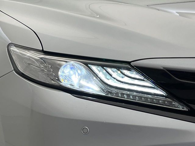 TOYOTA CAMRY HYBRID 2019 Image 31