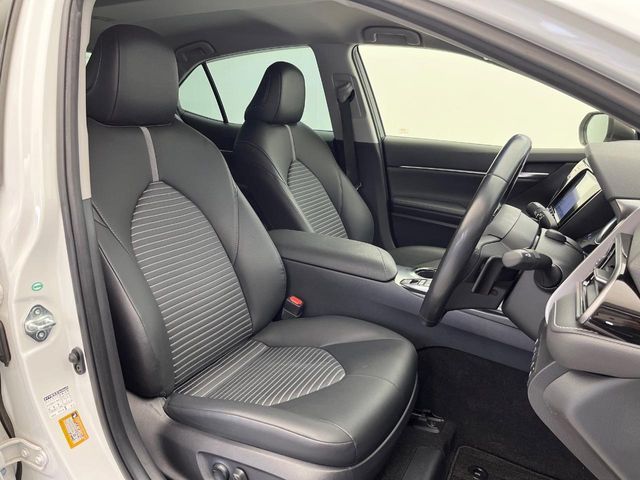 TOYOTA CAMRY HYBRID 2019 Image 31