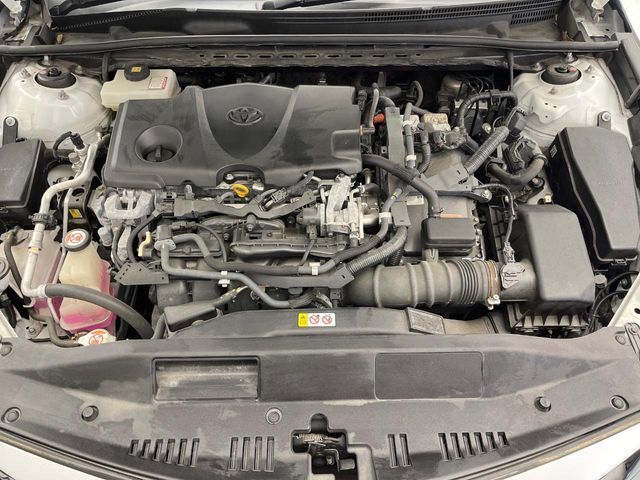 TOYOTA CAMRY HYBRID 2019 Image 31
