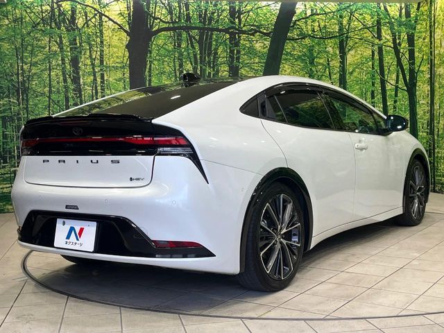 TOYOTA PRIUS 4WD 2023 Image 31