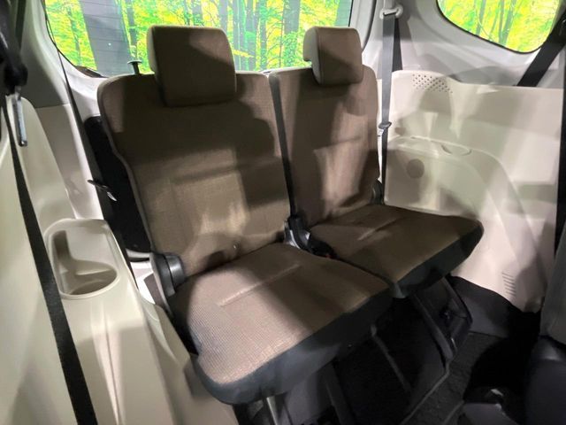 TOYOTA SIENTA 2017 Image 31