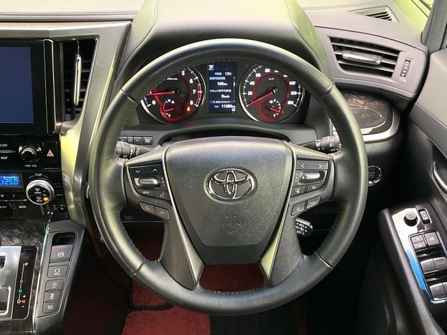 TOYOTA VELLFIRE 4WD 2021 Image 31