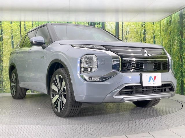 MITSUBISHI OUTLANDER PHEV 2024 Image 31