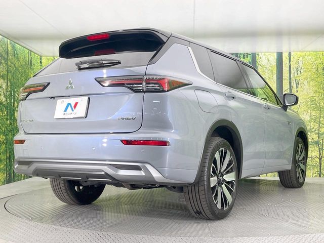 MITSUBISHI OUTLANDER PHEV 2024 Image 31