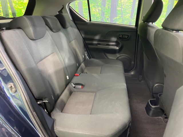 TOYOTA AQUA 2018 Image 31