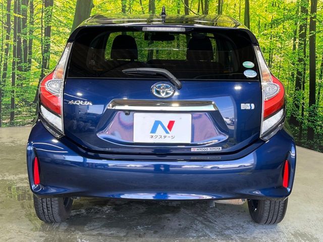 TOYOTA AQUA 2018 Image 31