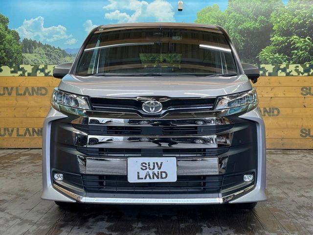 TOYOTA NOAH 2022 Image 31