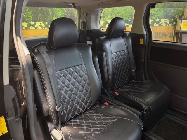 TOYOTA ALPHARD 2013 Image 31