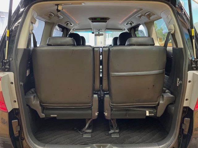 TOYOTA ALPHARD 2013 Image 31