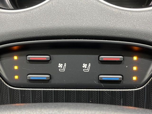 TOYOTA HARRIER HYBRID 2023 Image 31