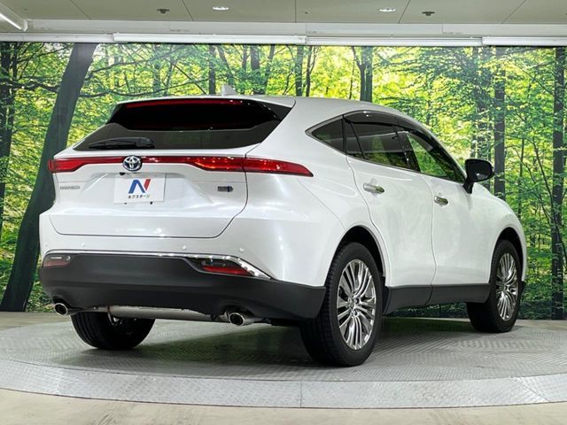 TOYOTA HARRIER HYBRID 2023 Image 31
