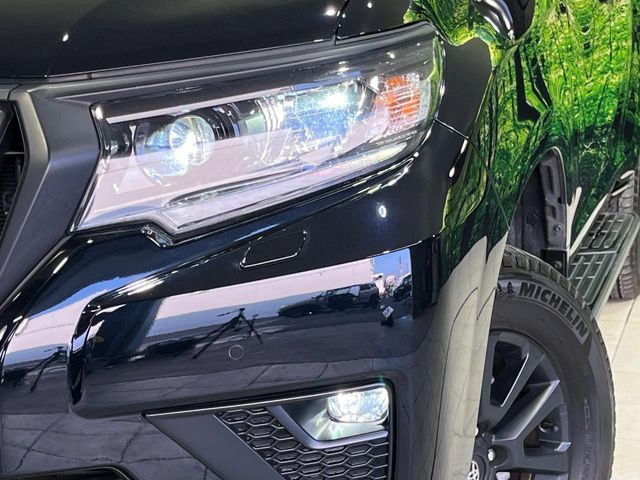 TOYOTA LANDCRUISER PRADO 2023 Image 31