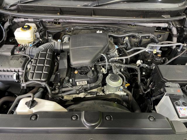TOYOTA LANDCRUISER PRADO 2023 Image 31