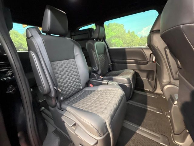 TOYOTA VOXY 2024 Image 31