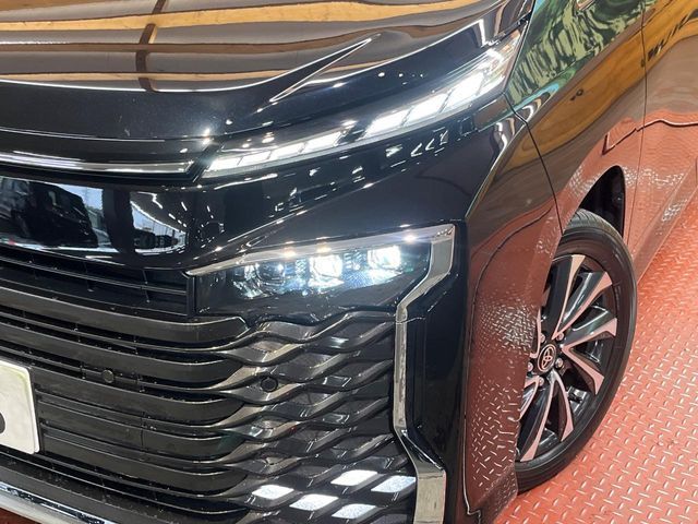 TOYOTA VOXY 2024 Image 31